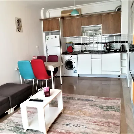 Ξενοδοχείο με διαμερίσματα Maya Apart